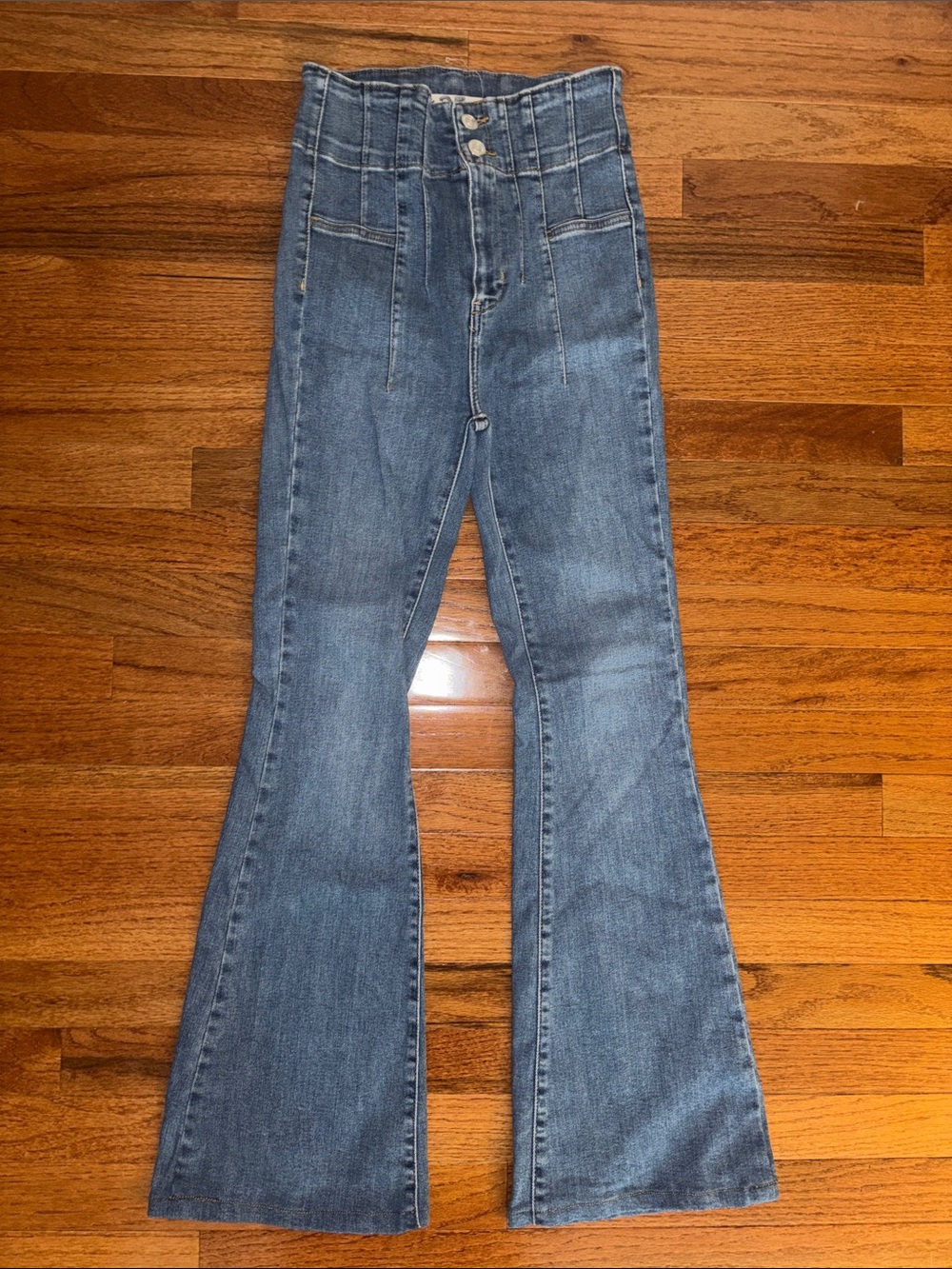 Free People We The Free Medium Wash Jayde Flare Bell Bottom Jeans Women’s 25